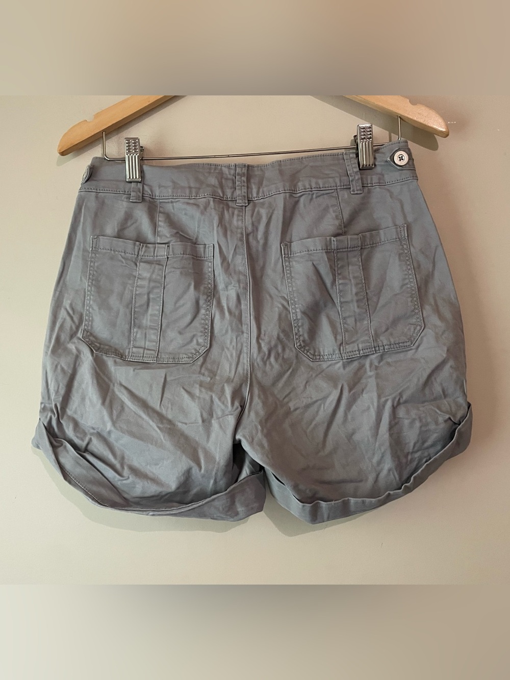 Ricki’s | Grey Cargo Like Shorts - Picture 4 of 5